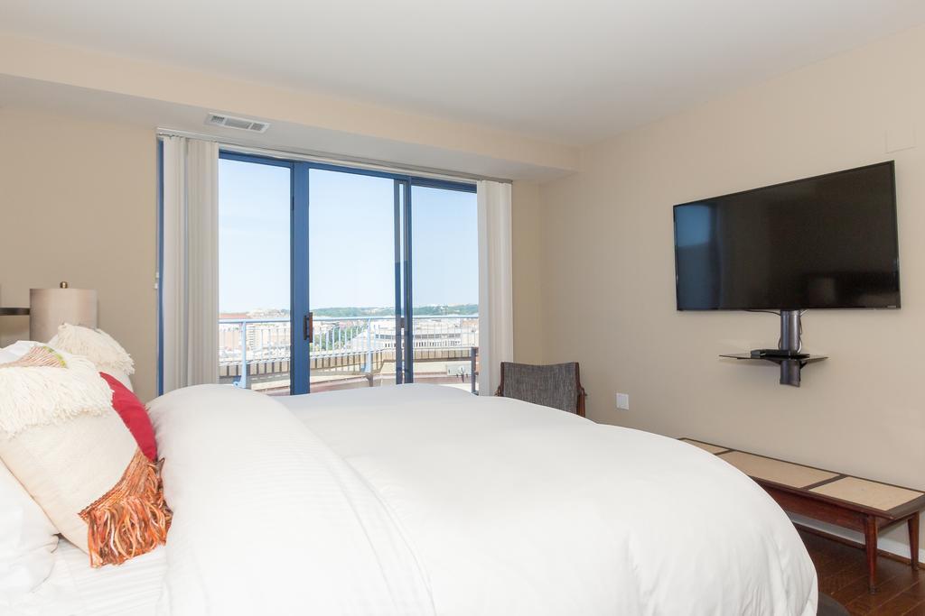 Penthouse Suite วอชิงตัน ภายนอก รูปภาพ